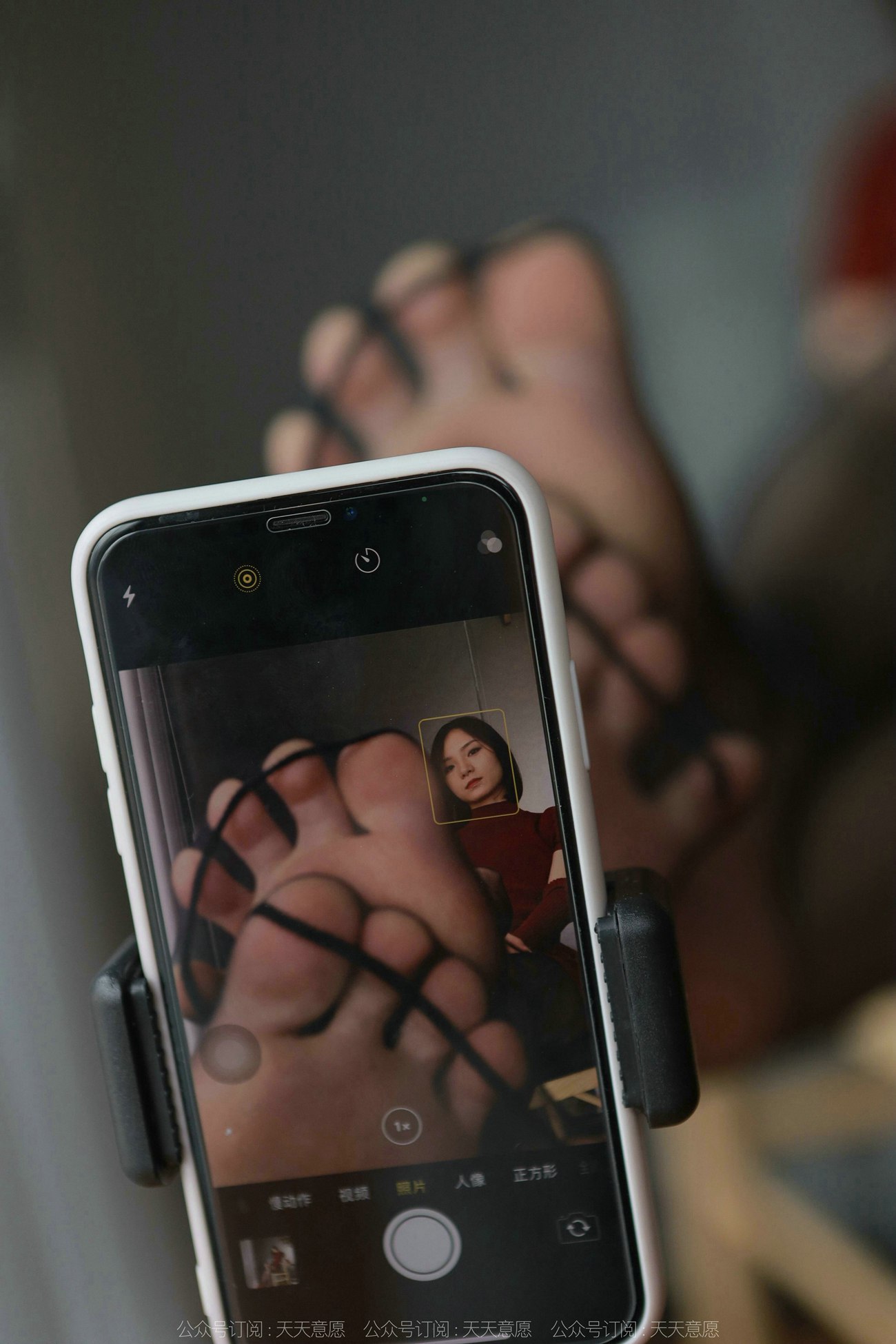 图片[45]-[IESS异思趣向] 2022.03.09 丝享家1023：小六《红裙嘿丝自拍》[84P] – 速更版-美库