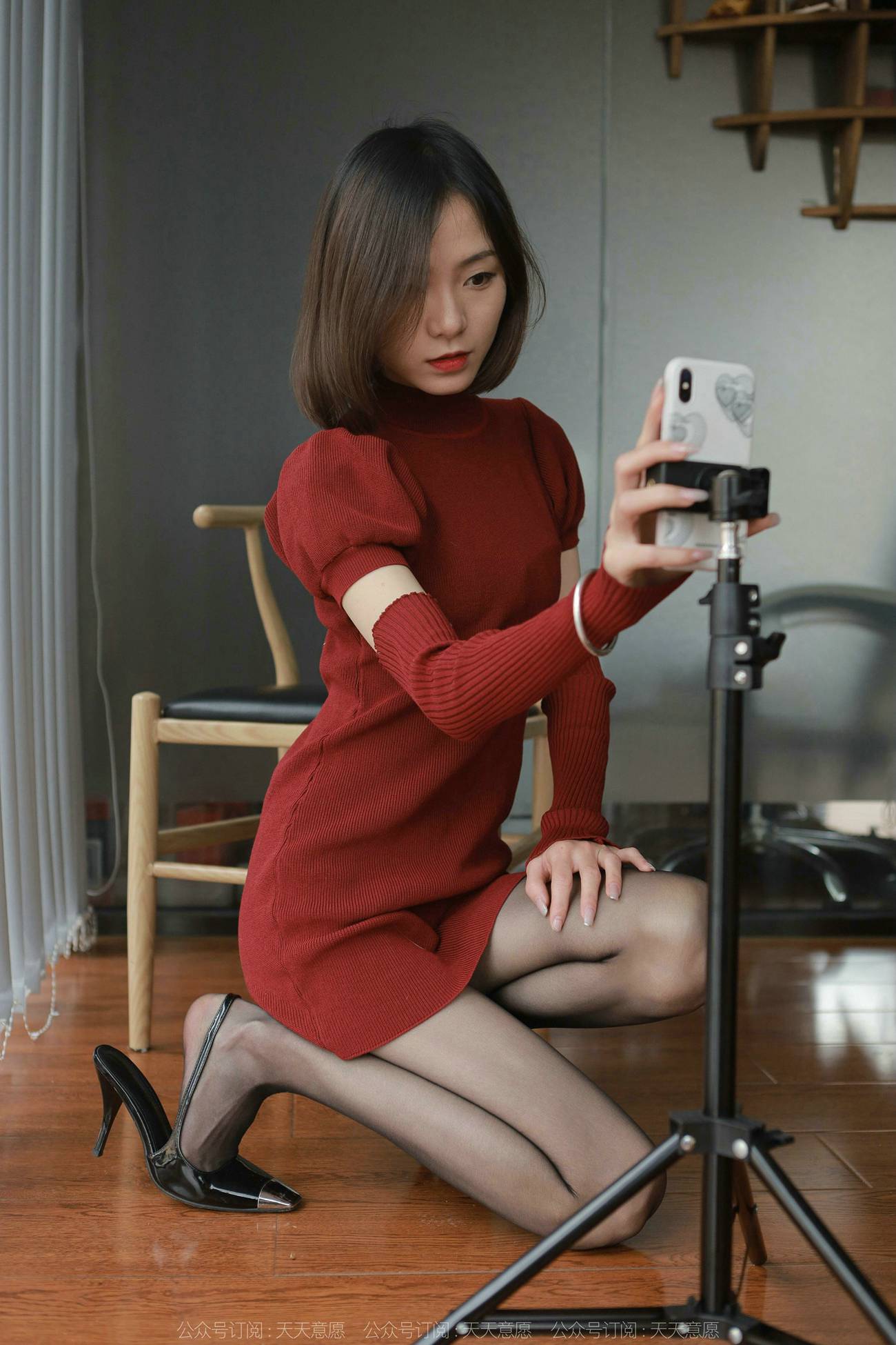 图片[77]-[IESS异思趣向] 2022.03.09 丝享家1023：小六《红裙嘿丝自拍》[84P] – 速更版-美库