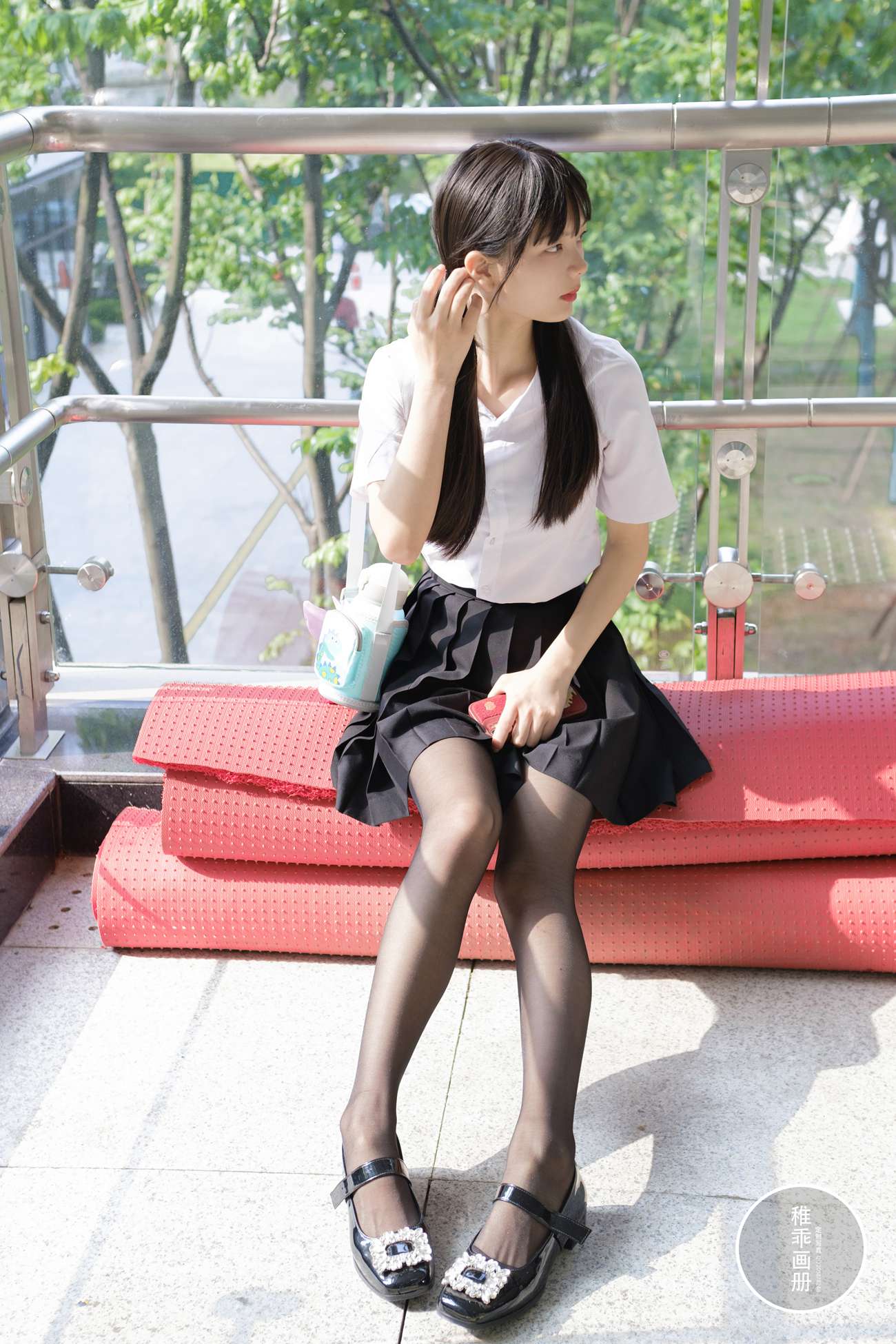 图片[17]-柴系小乖(稚乖画册) – 夜夜 逛街13d黑丝 [60P] – 速更版-美库