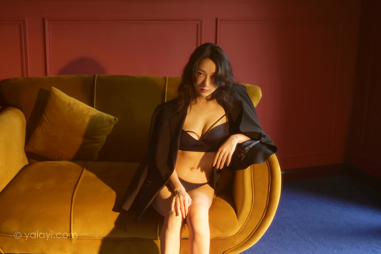 图片[40]-[YALAYI雅拉伊]2022.06.23 NO.947 人生寂寞 何嘉颖[43+1P] – 速更版-美库