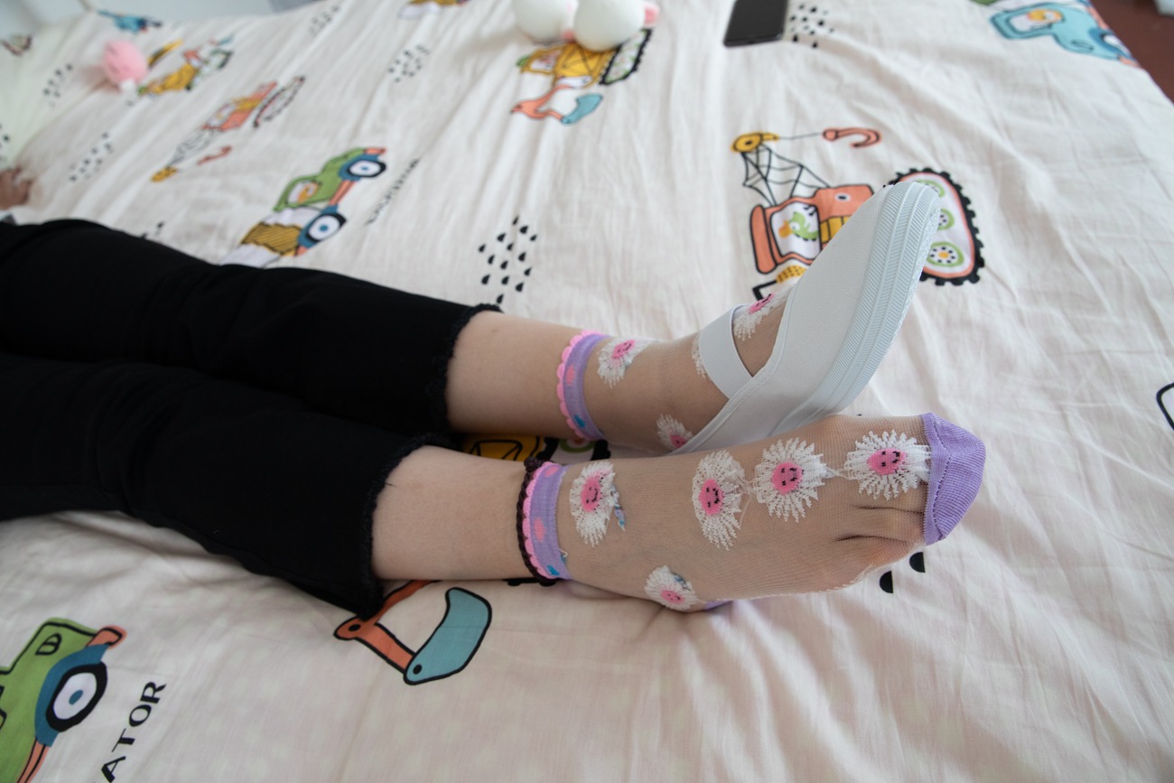 图片[72]-物恋传媒 No.423 婷婷-风里的小雏菊 [141P] – 速更版-美库