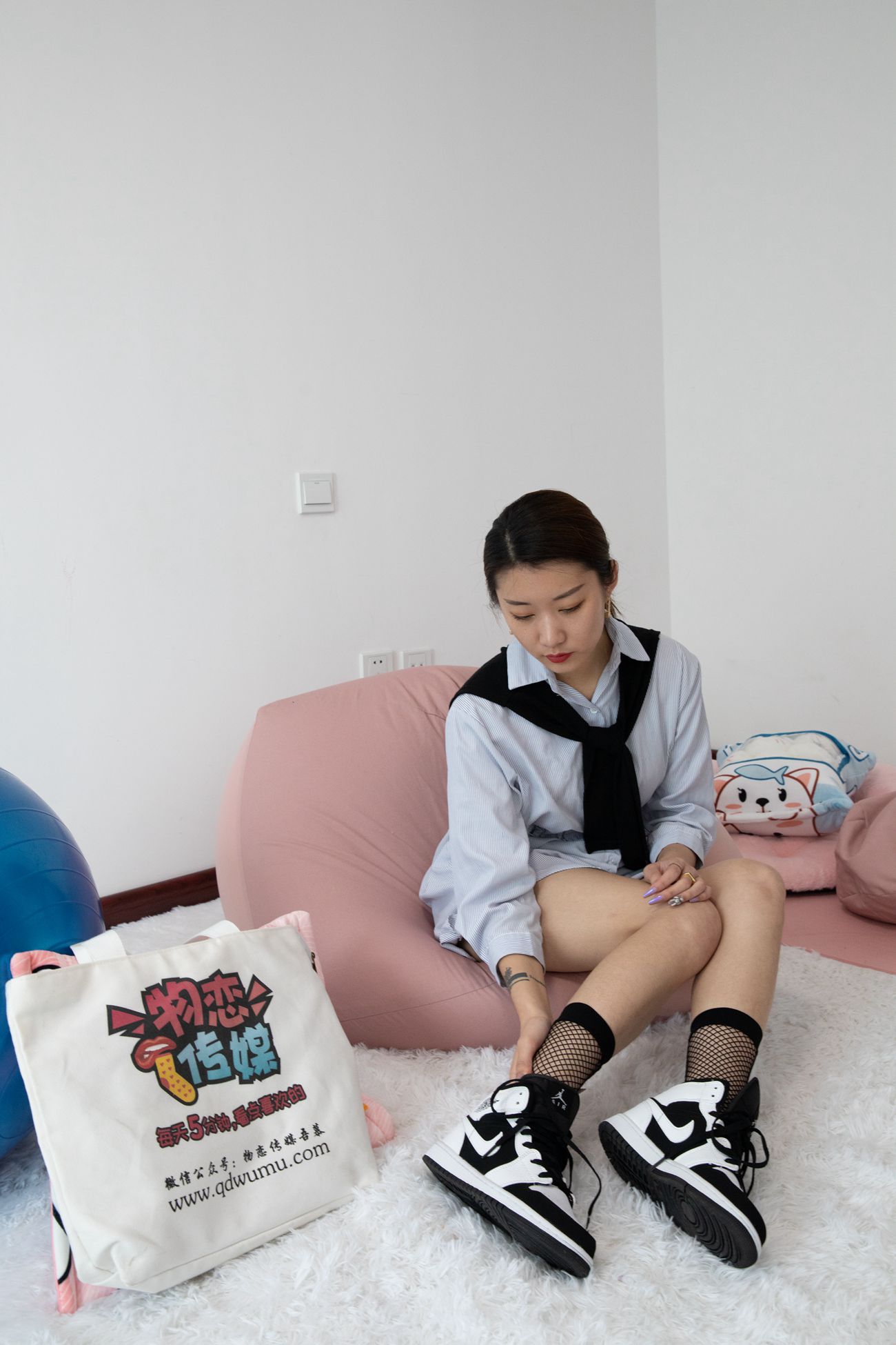 图片[128]-物恋传媒 No.424 言言-倾城之恋 [135P] – 速更版-美库