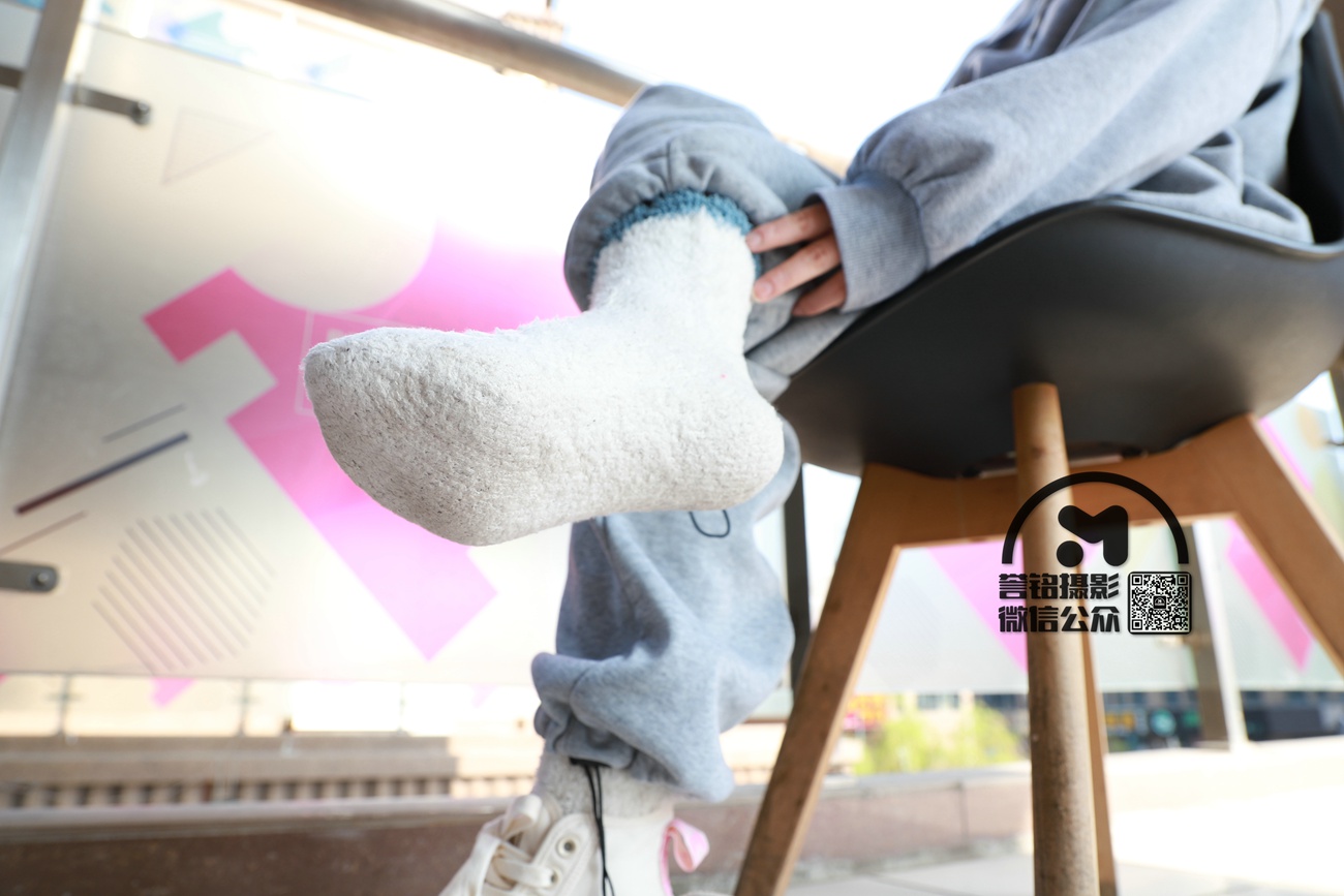 图片[15]-[誉铭传媒]袜足摄影 2021年《微信客户群第02套作品》[90P] – 速更版-美库