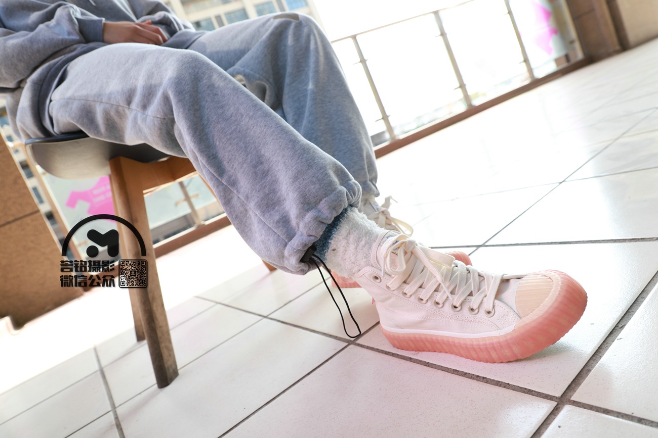 图片[90]-[誉铭传媒]袜足摄影 2021年《微信客户群第02套作品》[90P] – 速更版-美库