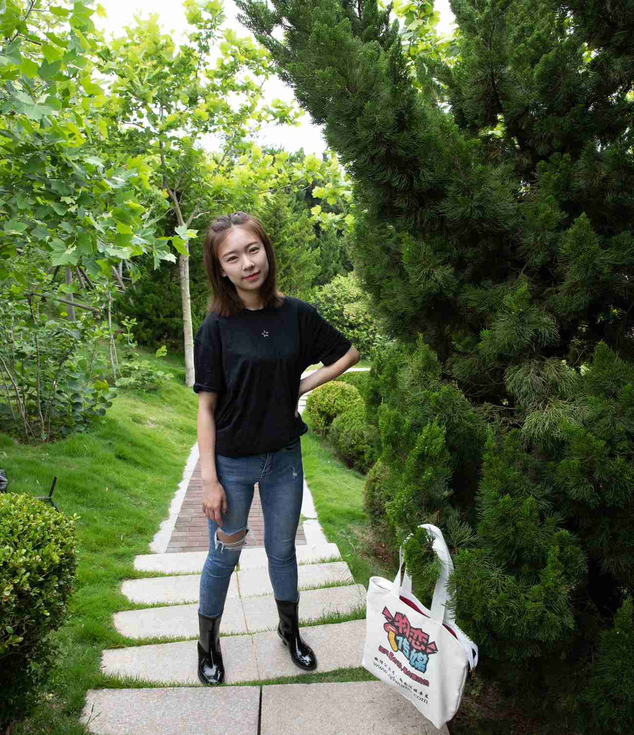 图片[147]-物恋传媒 No.430 婷婷-花园少女 [148P] – 速更版-美库