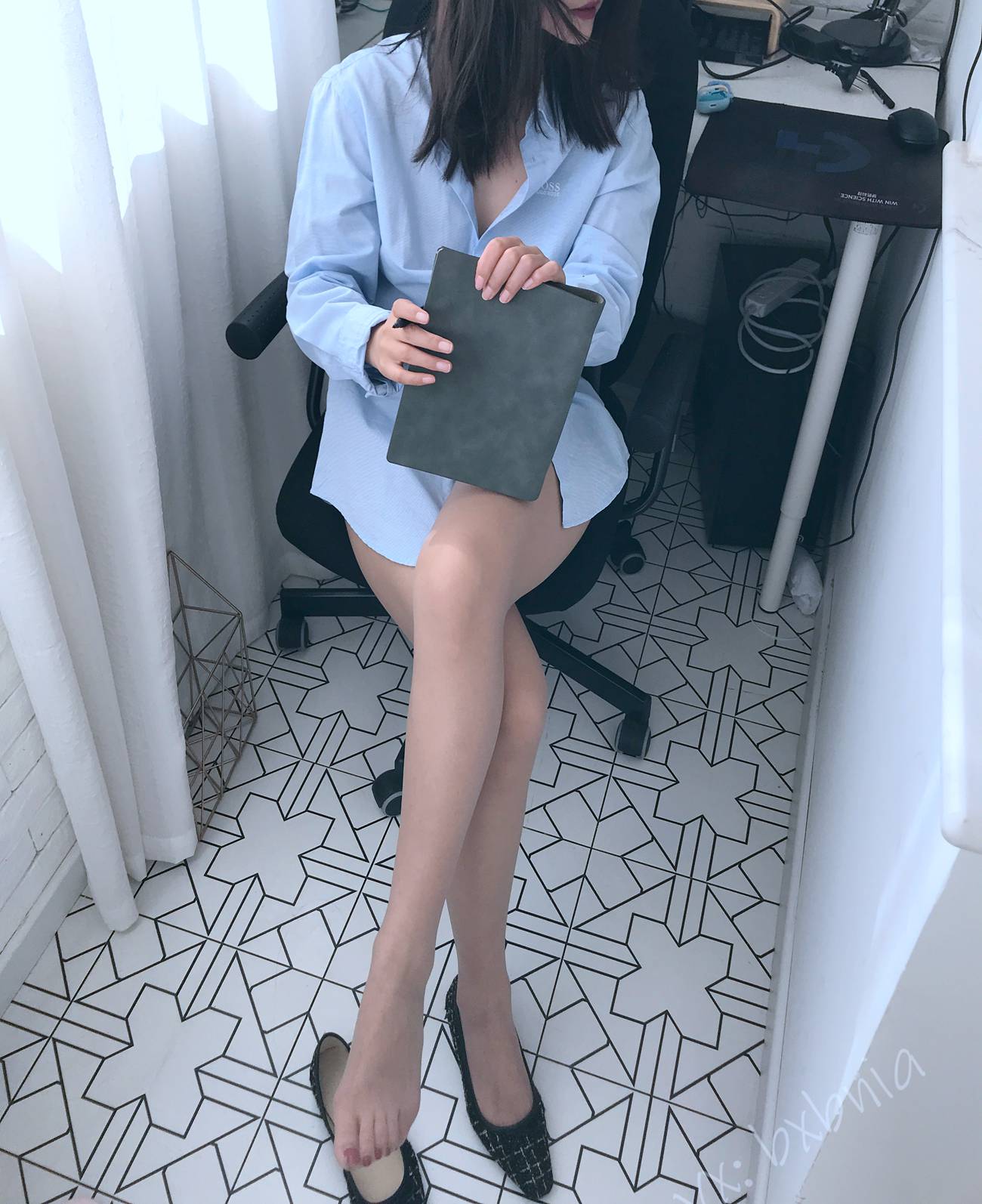 图片[22]-安乔乔儿(Nia乔乔) Soho的快乐[131P] – 速更版-美库