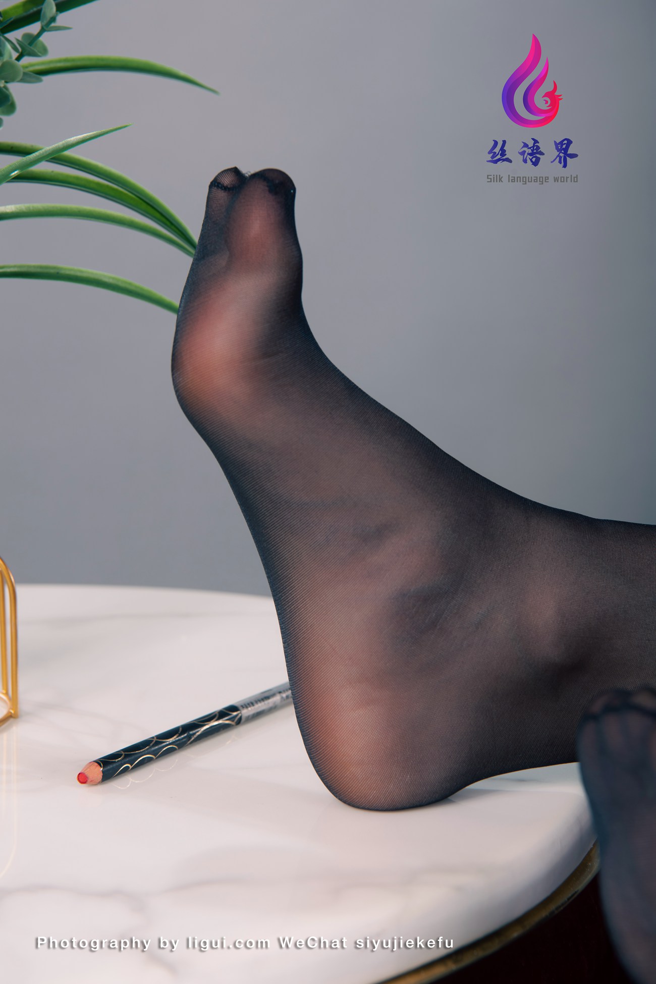 图片[20]-[Ligui丽柜]2022.04.27《那一抹红色》愉心[57+1P] – 速更版-美库