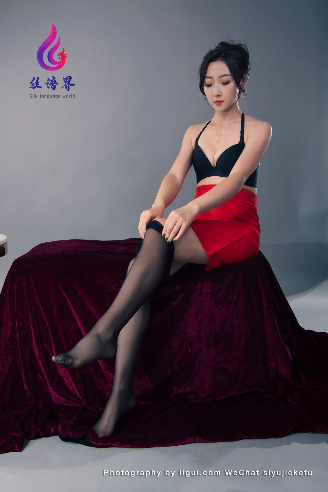 图片[33]-[Ligui丽柜]2022.04.27《那一抹红色》愉心[57+1P] – 速更版-美库