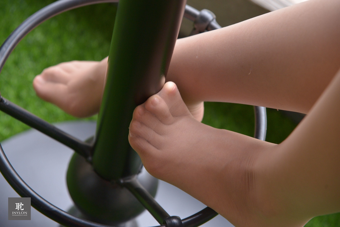 图片[26]-[IESS异思趣向] 普惠集 231 – 最职业的同事2（特写）[77P] – 速更版-美库