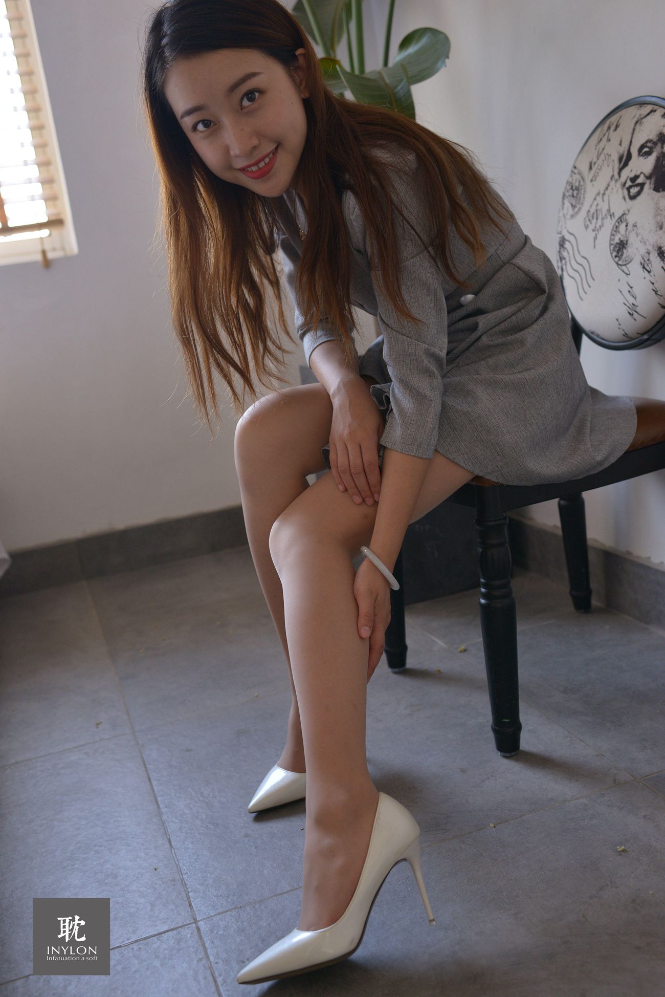 图片[33]-[IESS异思趣向] 普惠集 233 安静的小婕2 [71P] – 速更版-美库