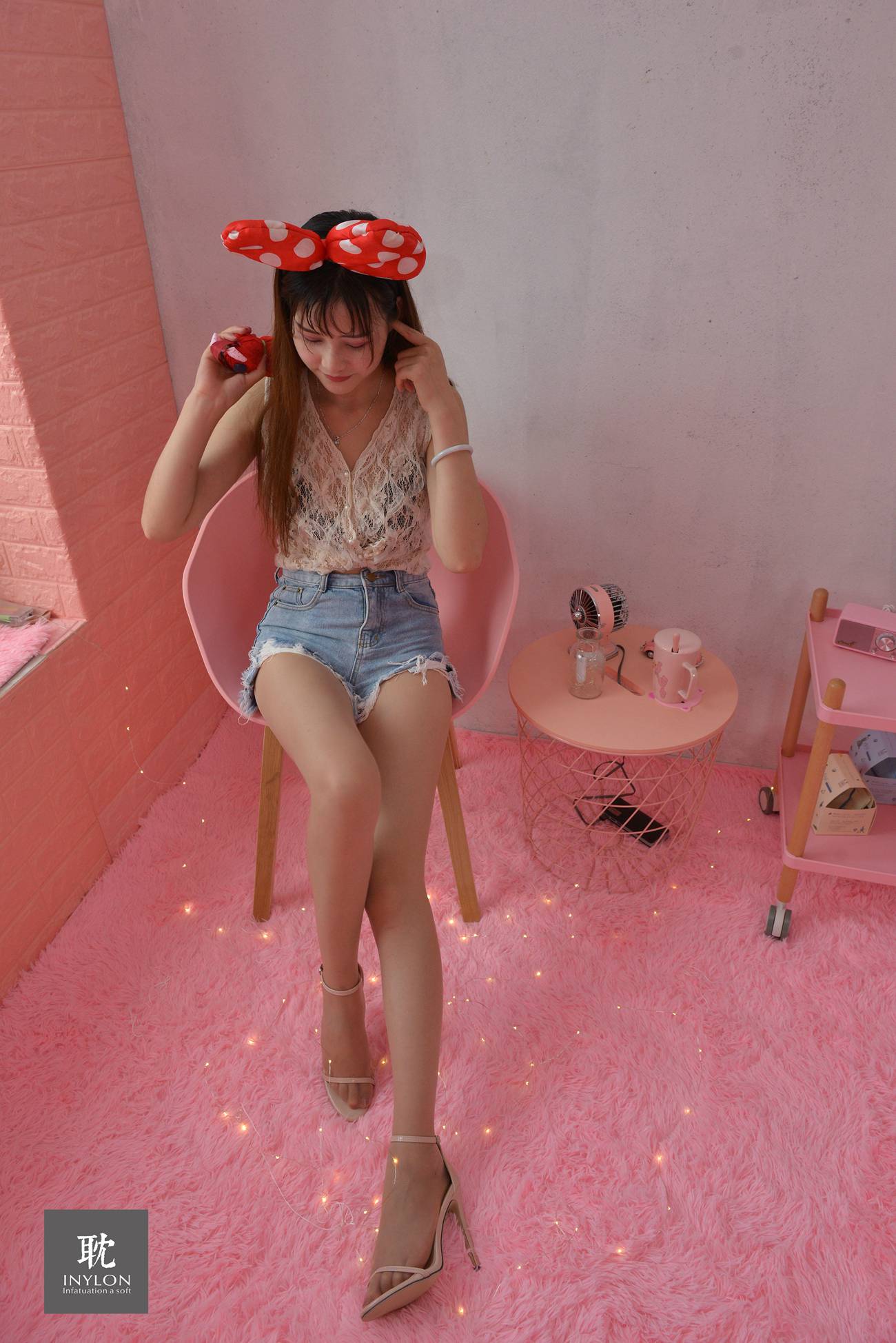 图片[74]-[IESS异思趣向] 普惠集 234 九妹 快乐的丝袜 [73P] – 速更版-美库