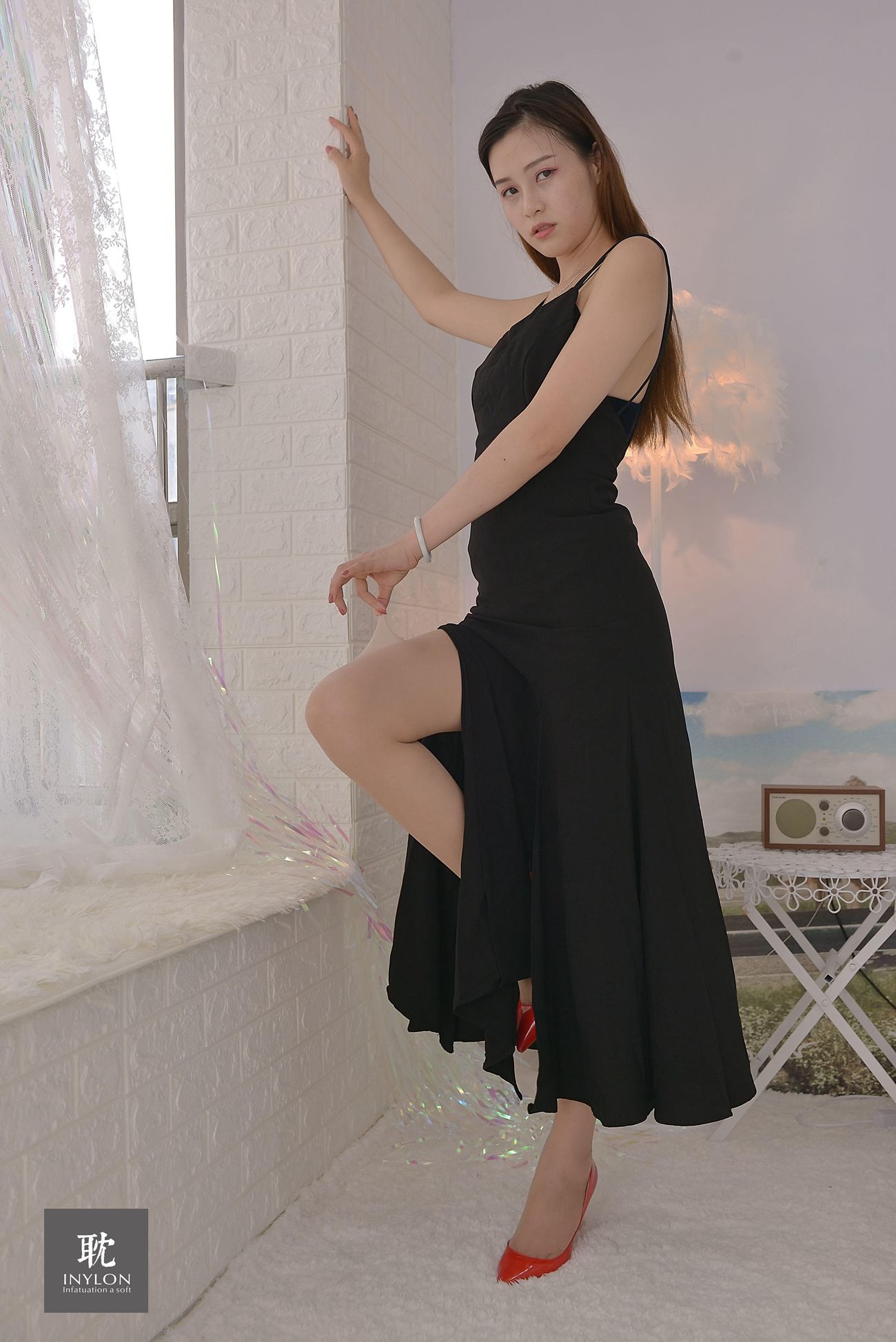 图片[41]-[IESS异思趣向] 普惠集 235 – 九妹的高叉 [76P] – 速更版-美库