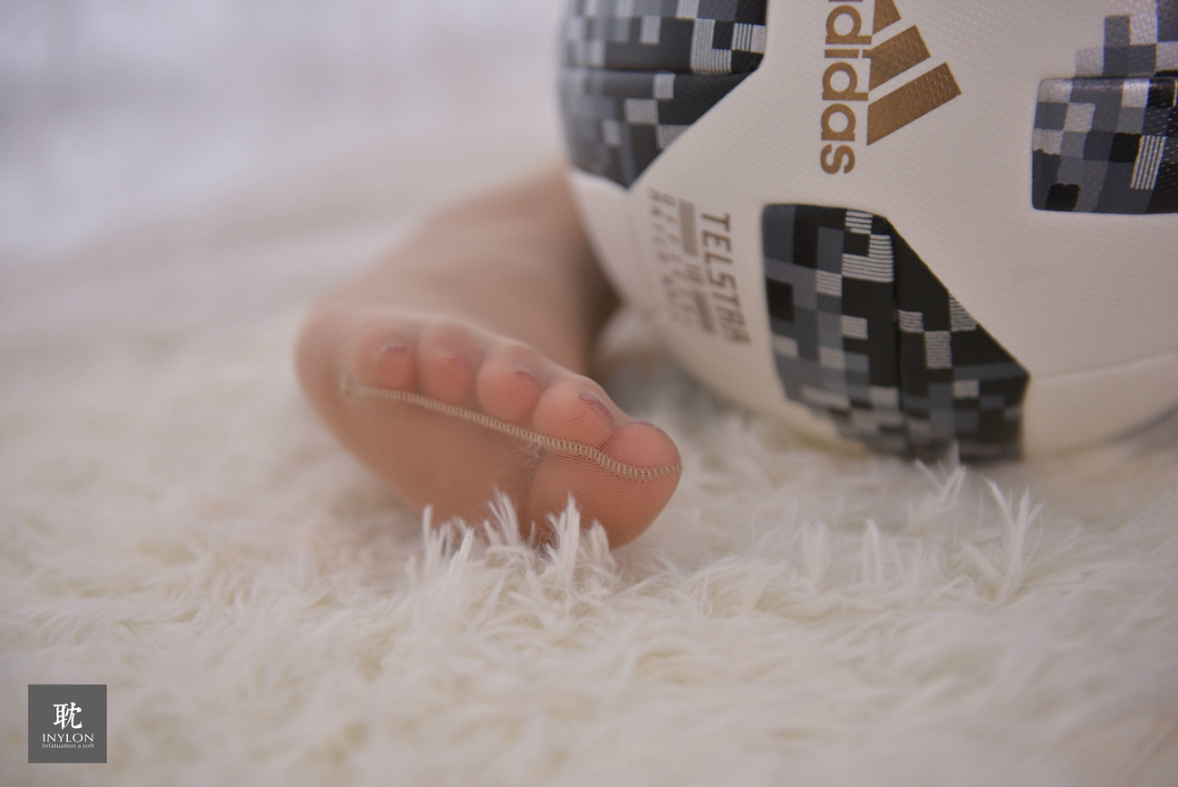 图片[43]-[IESS异思趣向] 普惠集 236-快乐玩个球 [98P] – 速更版-美库