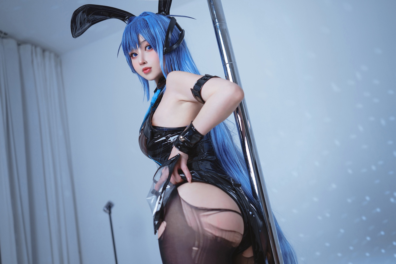 图片[15]-COS福利rioko凉凉子 – 花园兔女郎 [16P] – 速更版-美库