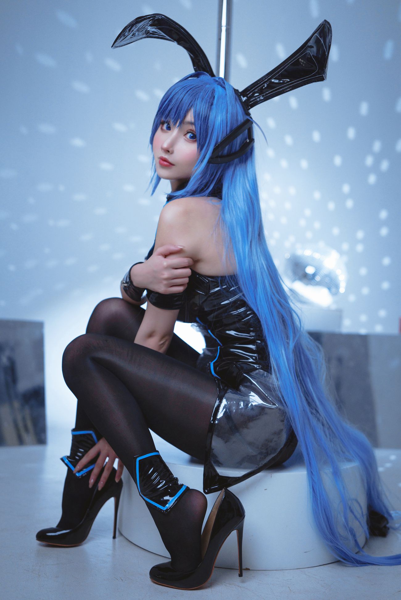 图片[14]-COS福利rioko凉凉子 – 花园兔女郎 [16P] – 速更版-美库