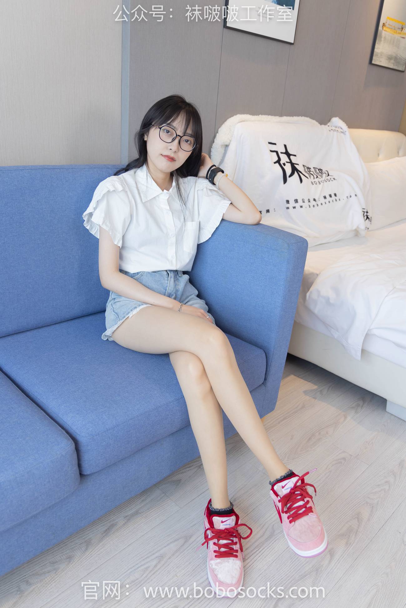 图片[17]-[BoBoSocks袜啵啵]NO.097 稚予-板鞋、玻璃丝短袜、肉丝[140P] – 速更版-美库