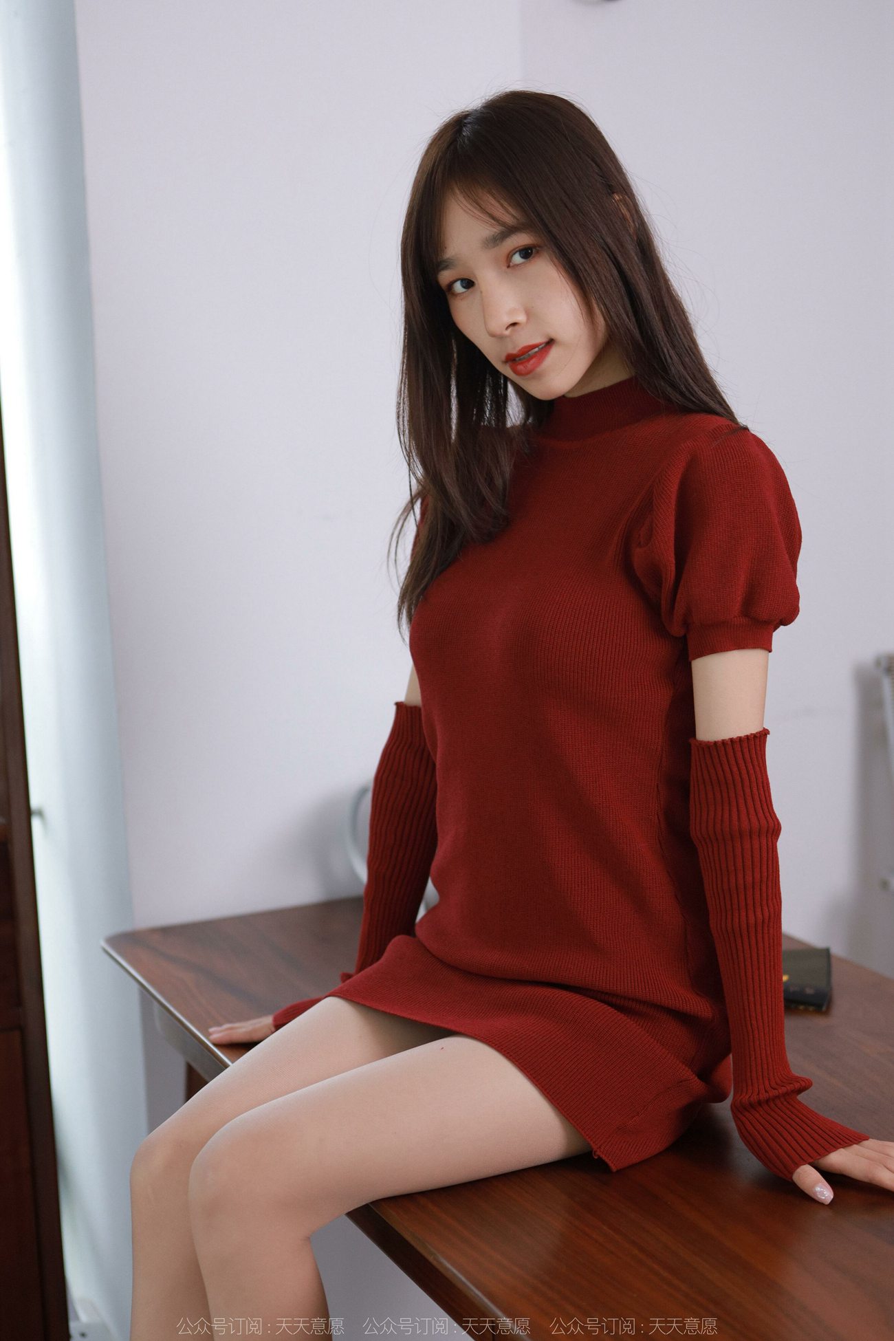 图片[35]-[IESS异思趣向]2022.03.17 丝享家1031：美子《新年红底高跟》[96P/151MB] – 速更版-美库