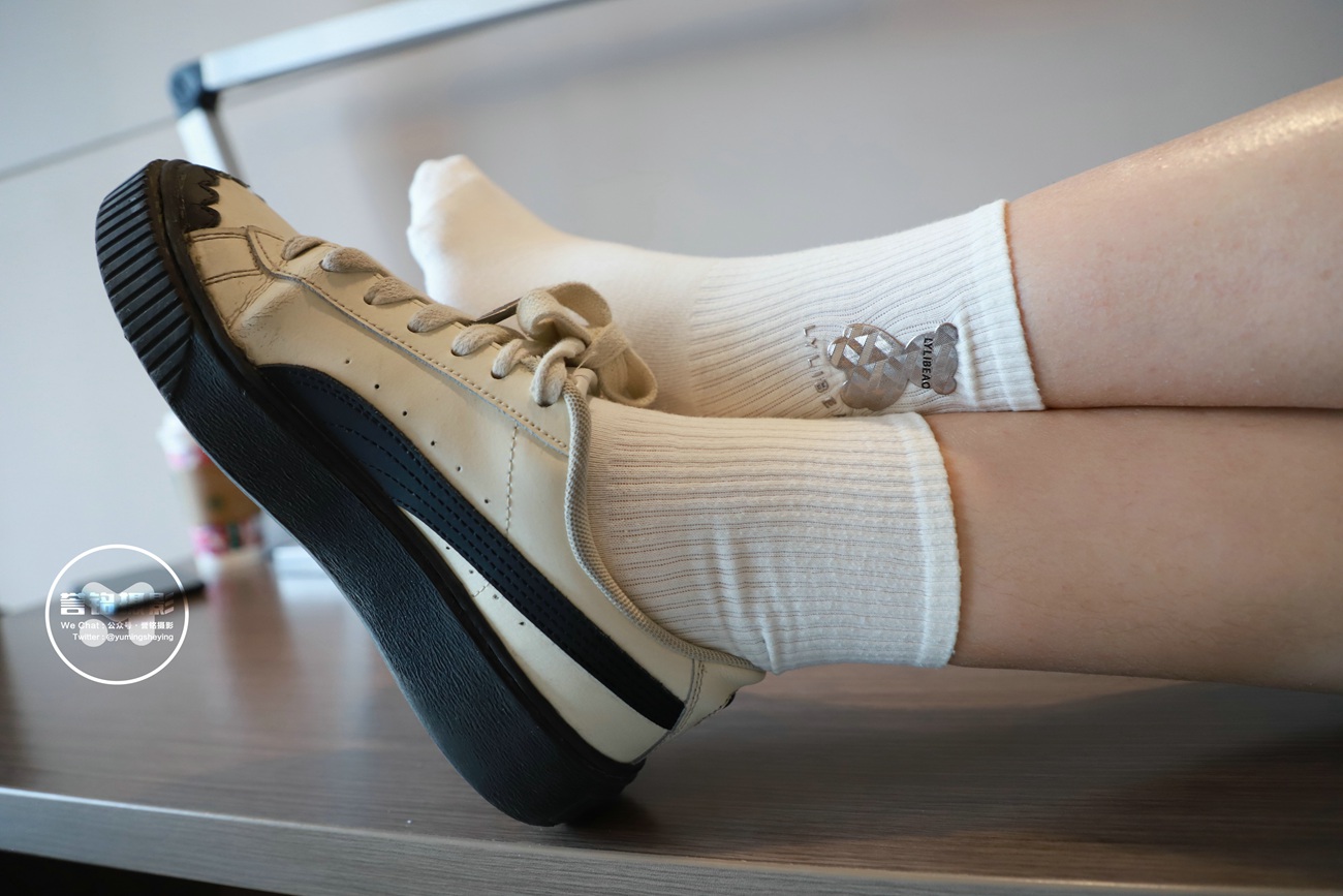 图片[15]-[誉铭传媒]袜足摄影 2021年《微信客户群第11套作品》[80P] – 速更版-美库