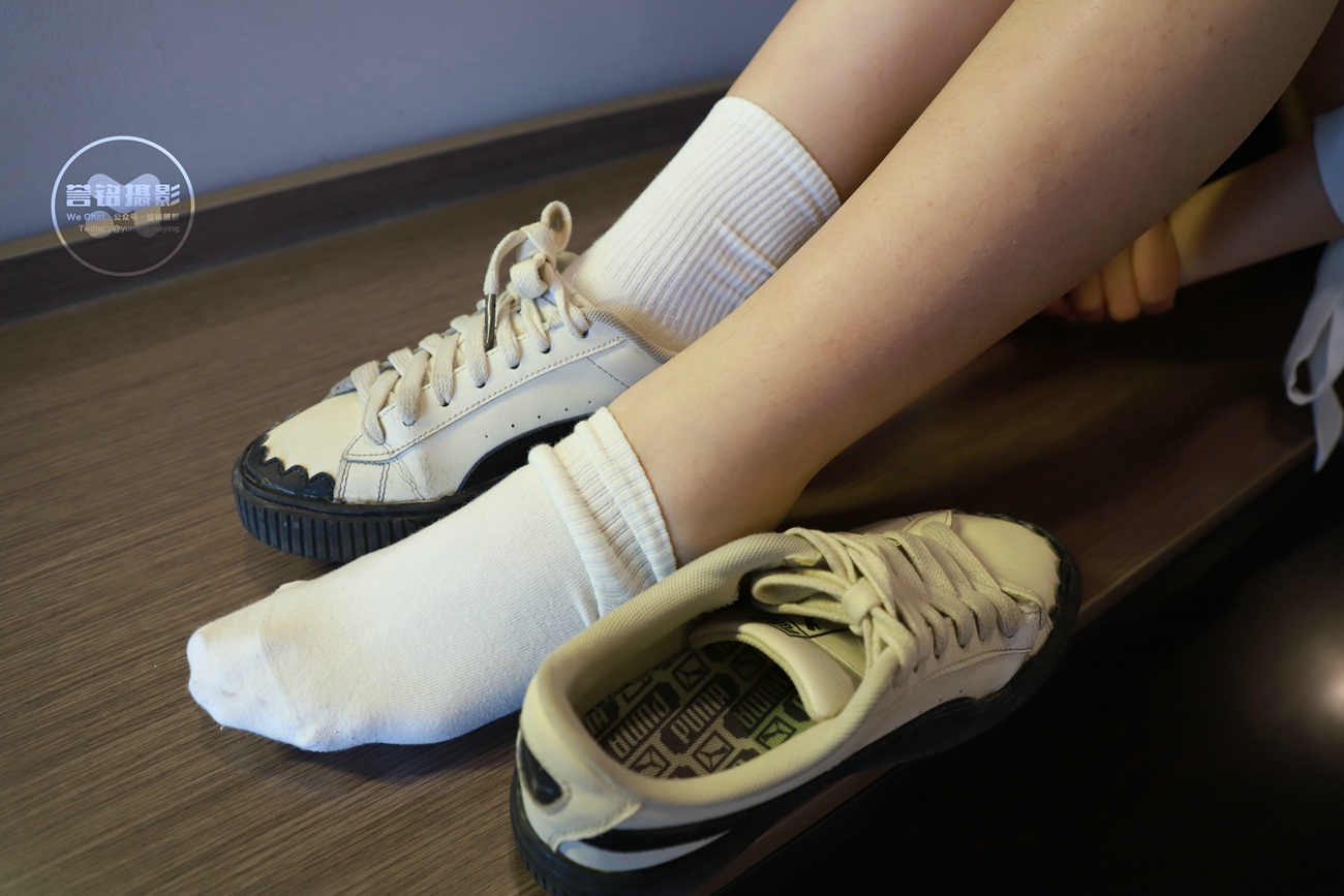 图片[19]-[誉铭传媒]袜足摄影 2021年《微信客户群第11套作品》[80P] – 速更版-美库