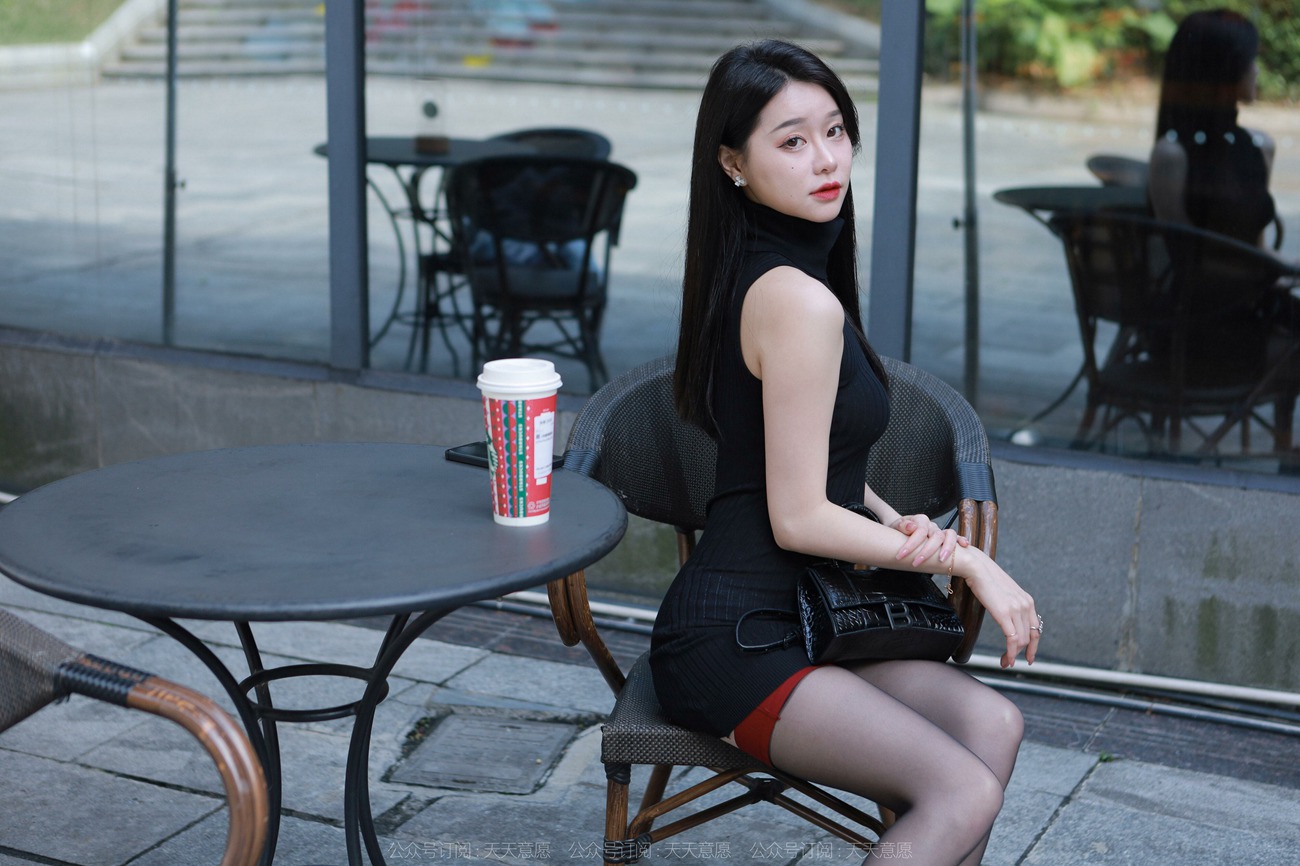 图片[59]-[IESS异思趣向]2022.03.20 丝享家1034：佳爷特辑《经典红黑》[84P] – 速更版-美库