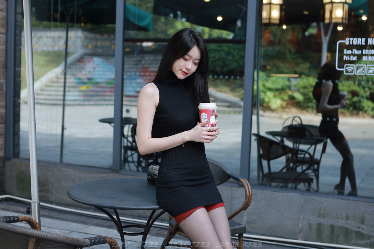 图片[83]-[IESS异思趣向]2022.03.20 丝享家1034：佳爷特辑《经典红黑》[84P] – 速更版-美库