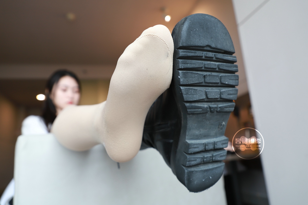 图片[20]-[誉铭传媒]袜足摄影 2021年《微信客户群第12套作品》[85P] – 速更版-美库