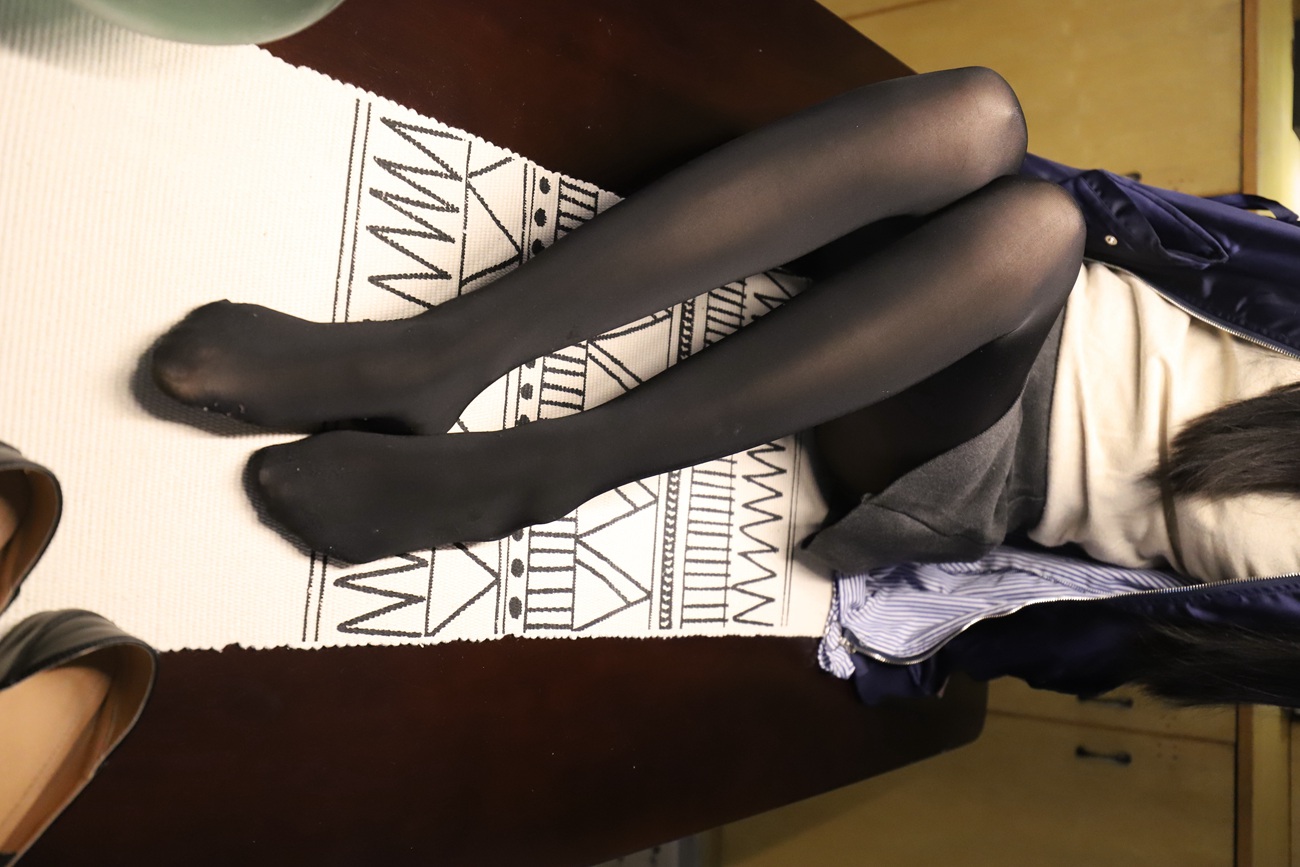 图片[13]-大西瓜爱牙膏-2018 12月活动 模特1（一） (2)黑厚 [212P] – 速更版-美库