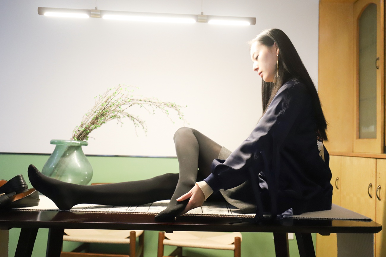 图片[17]-大西瓜爱牙膏-2018 12月活动 模特1（一） (2)黑厚 [212P] – 速更版-美库