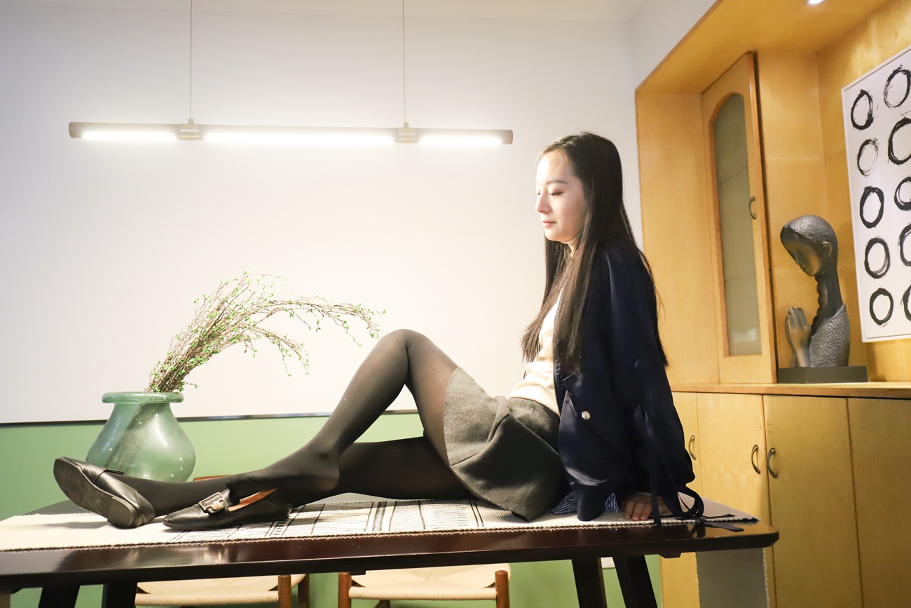 图片[23]-大西瓜爱牙膏-2018 12月活动 模特1（一） (2)黑厚 [212P] – 速更版-美库