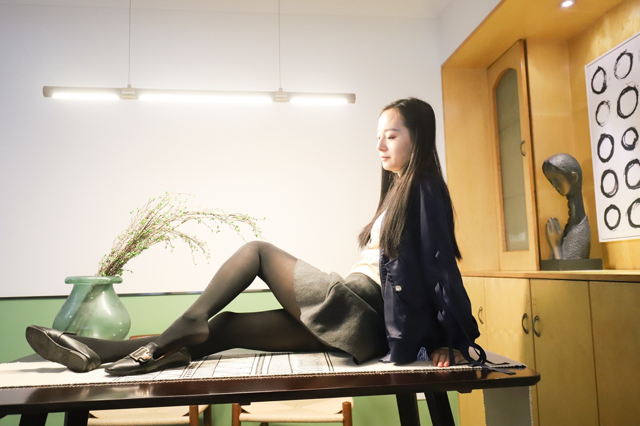 图片[24]-大西瓜爱牙膏-2018 12月活动 模特1（一） (2)黑厚 [212P] – 速更版-美库