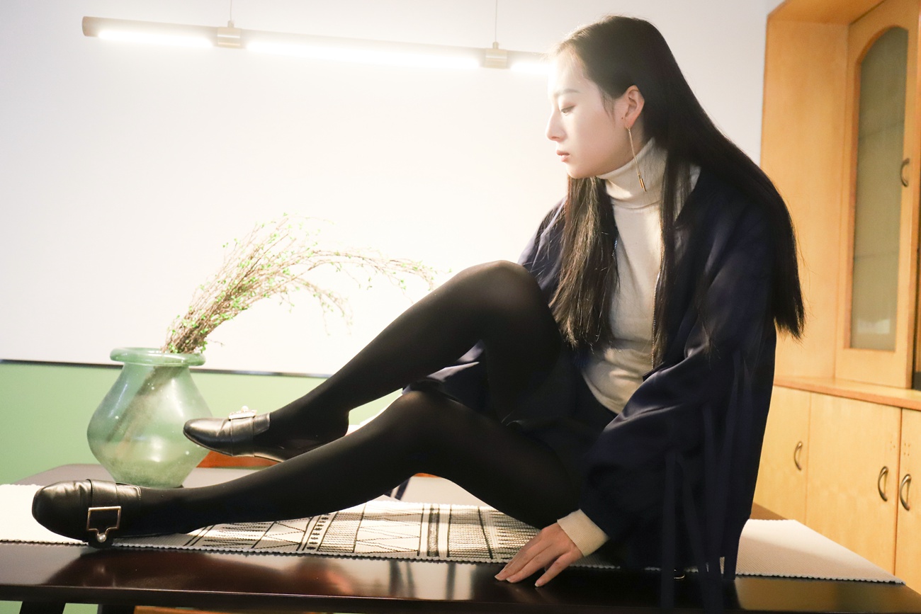 图片[116]-大西瓜爱牙膏-2018 12月活动 模特1（一） (1)黑厚 [170P] – 速更版-美库