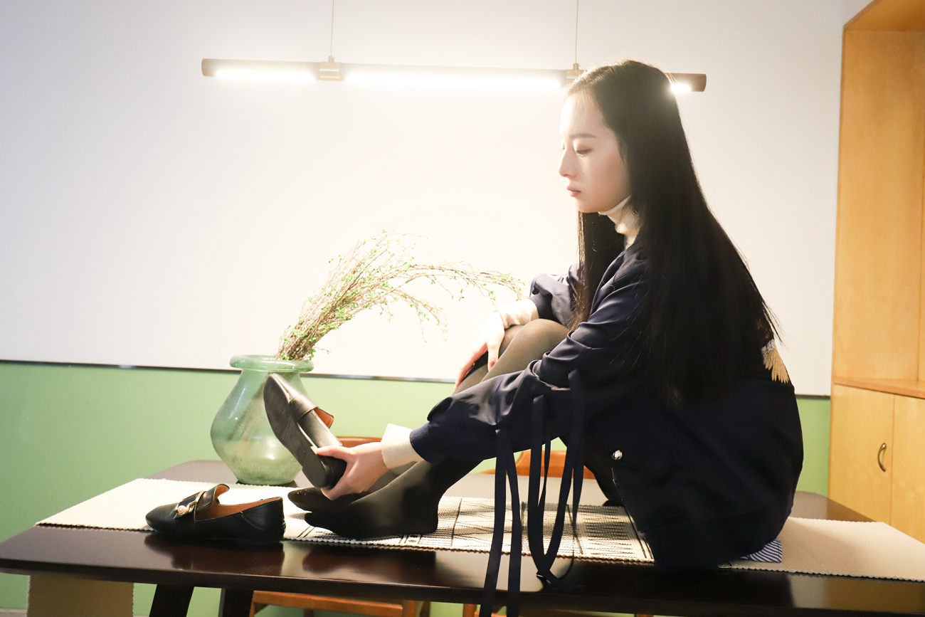 图片[119]-大西瓜爱牙膏-2018 12月活动 模特1（一） (1)黑厚 [170P] – 速更版-美库