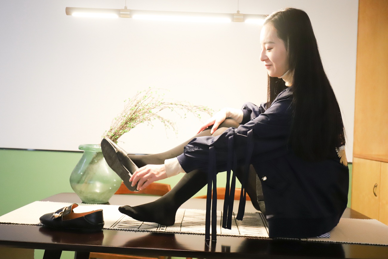 图片[121]-大西瓜爱牙膏-2018 12月活动 模特1（一） (1)黑厚 [170P] – 速更版-美库