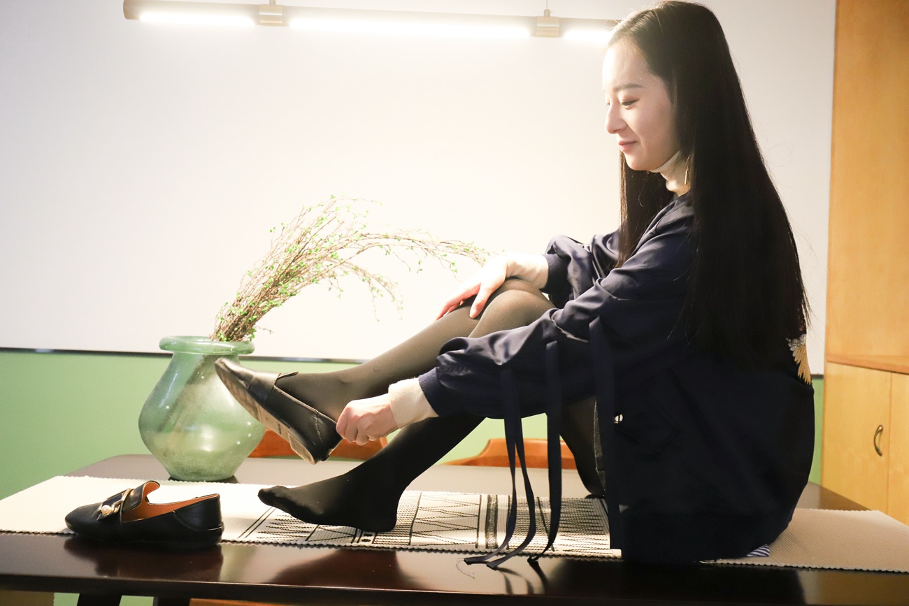 图片[122]-大西瓜爱牙膏-2018 12月活动 模特1（一） (1)黑厚 [170P] – 速更版-美库