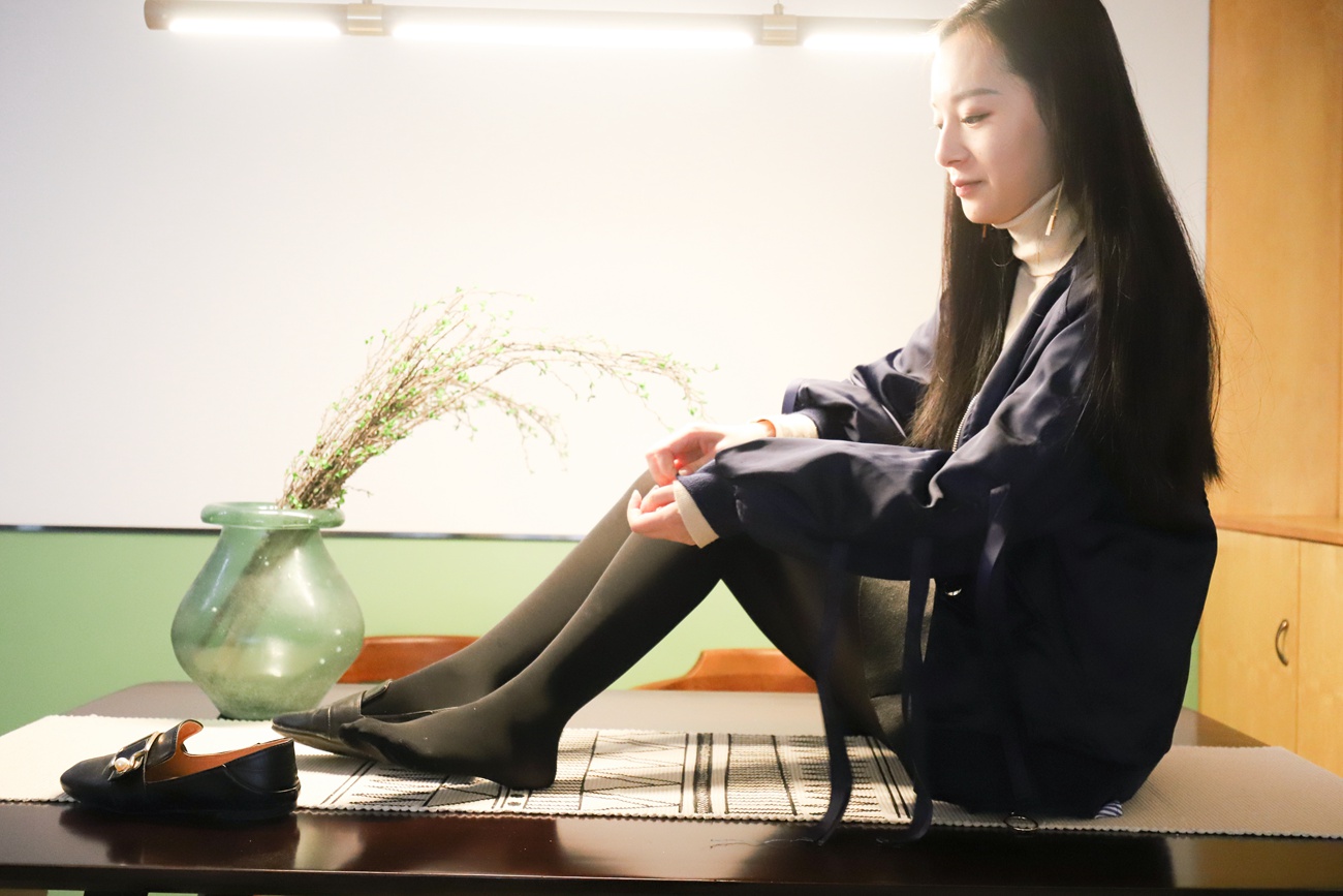 图片[124]-大西瓜爱牙膏-2018 12月活动 模特1（一） (1)黑厚 [170P] – 速更版-美库