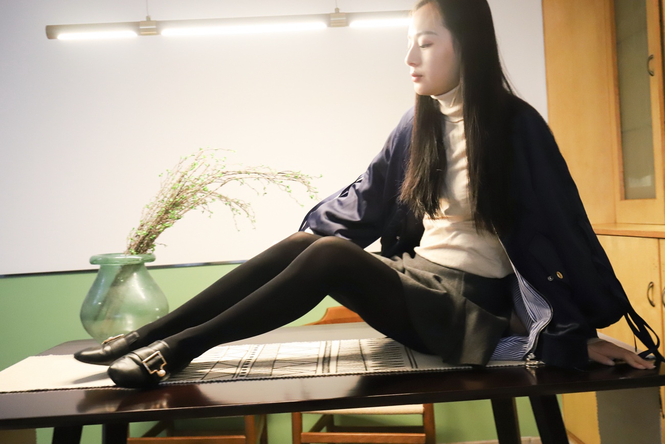 图片[140]-大西瓜爱牙膏-2018 12月活动 模特1（一） (1)黑厚 [170P] – 速更版-美库