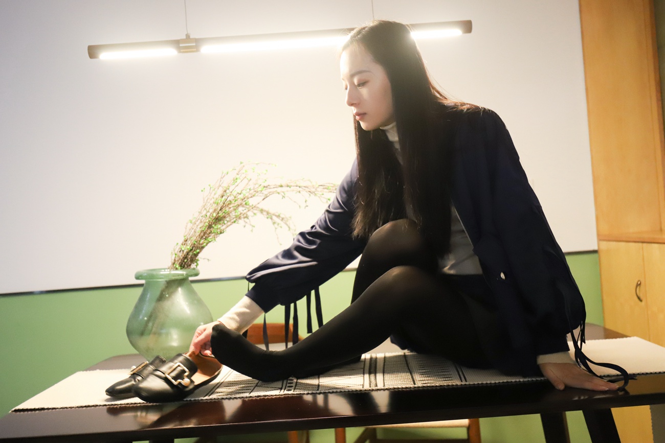 图片[145]-大西瓜爱牙膏-2018 12月活动 模特1（一） (1)黑厚 [170P] – 速更版-美库