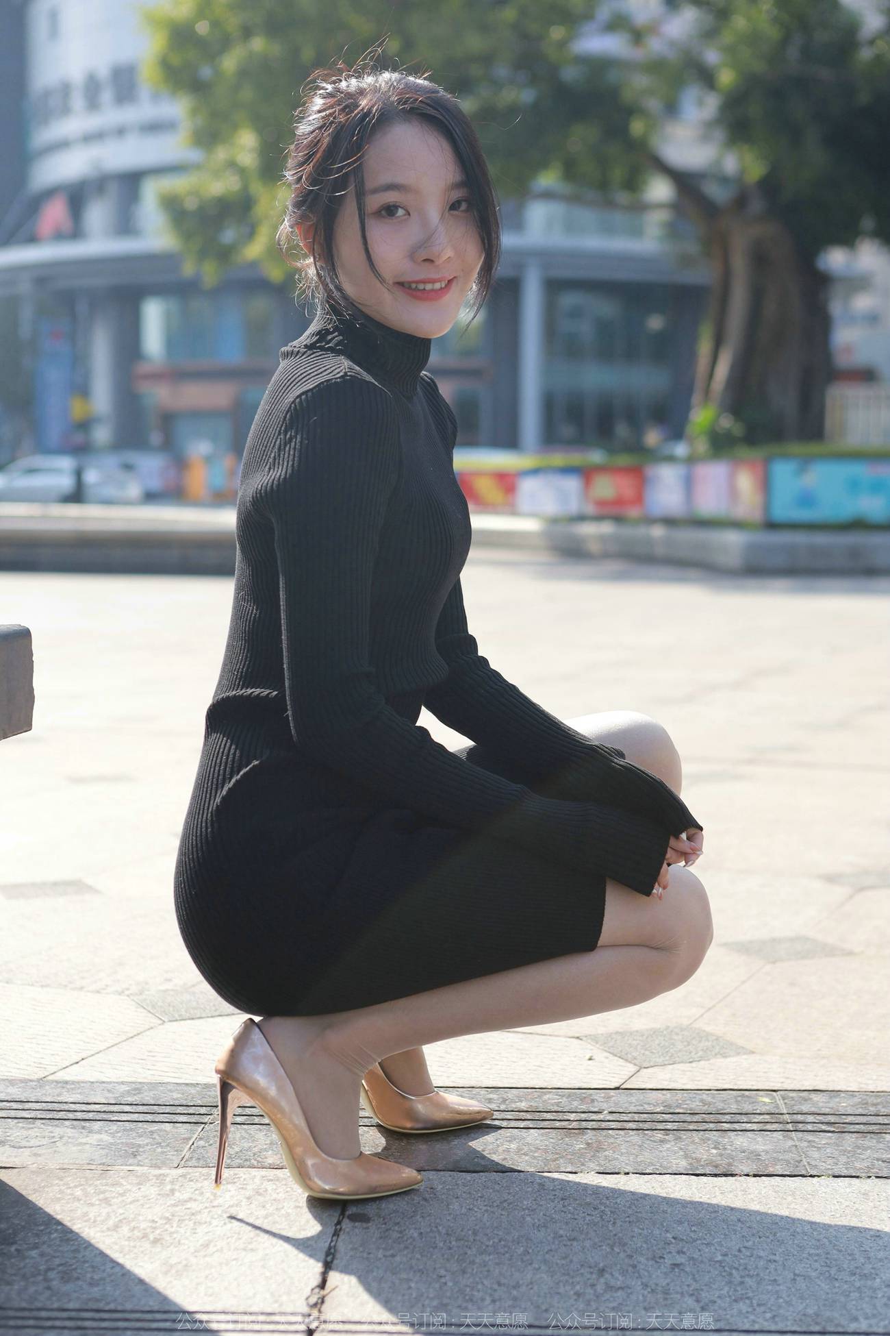 图片[33]-[IESS异思趣向]2022.03.21 丝享家1035：婉萍《黑色包臀裙》[89P] – 速更版-美库