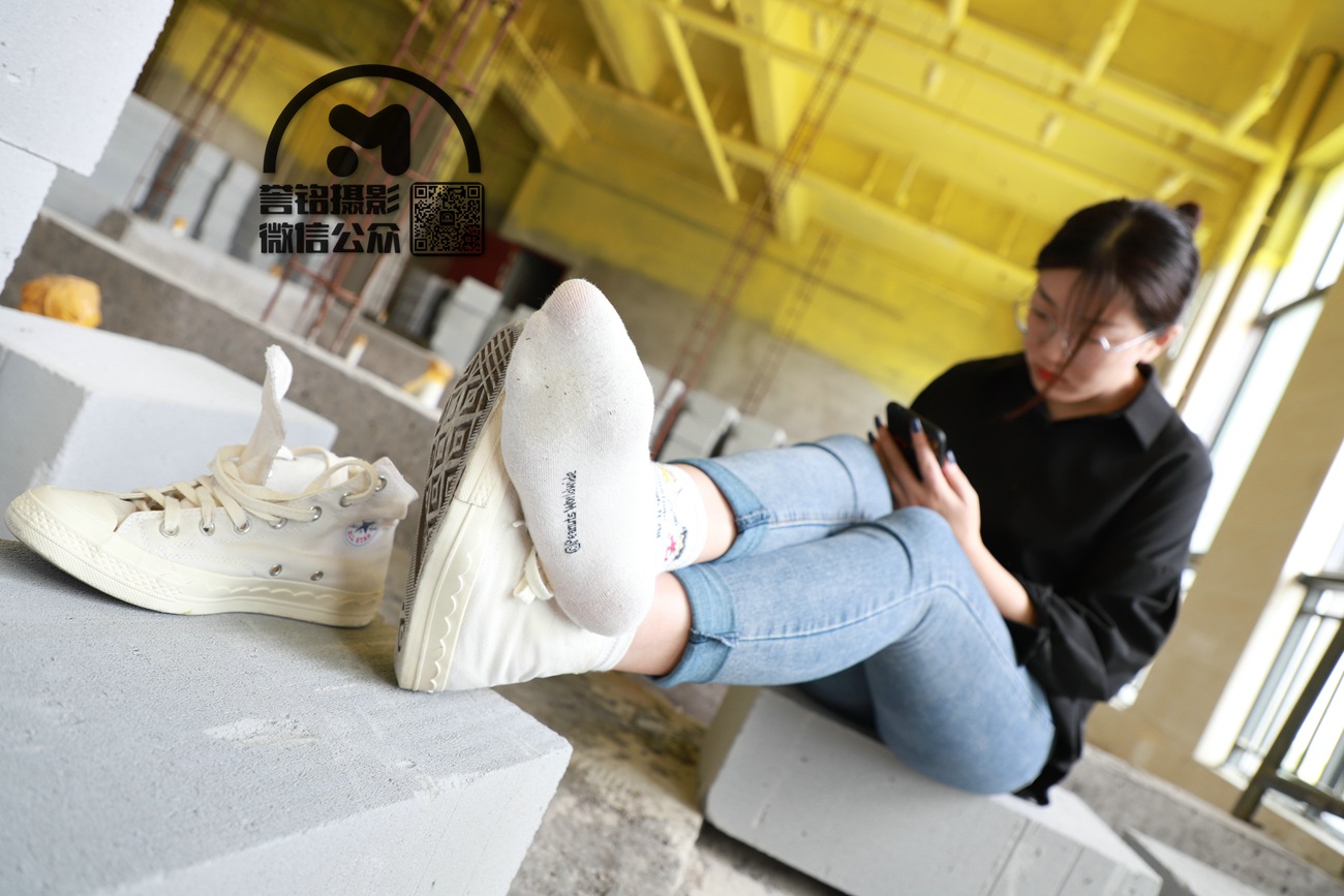 图片[21]-[誉铭传媒]袜足摄影 2021年 第十二期挠脚作品[80P] – 速更版-美库