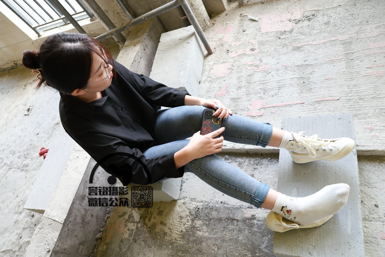 图片[29]-[誉铭传媒]袜足摄影 2021年 第十二期挠脚作品[80P] – 速更版-美库