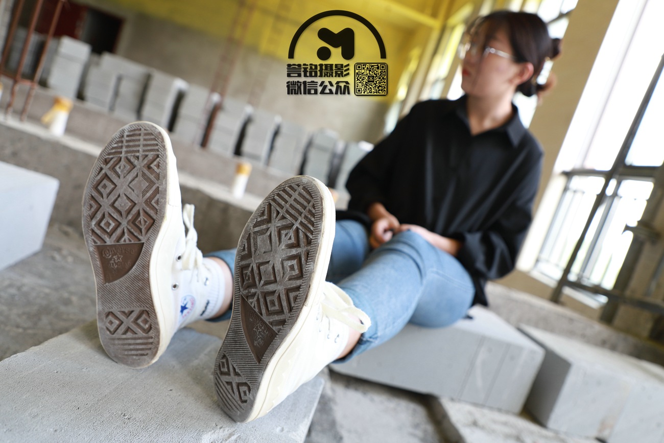 图片[76]-[誉铭传媒]袜足摄影 2021年 第十二期挠脚作品[80P] – 速更版-美库