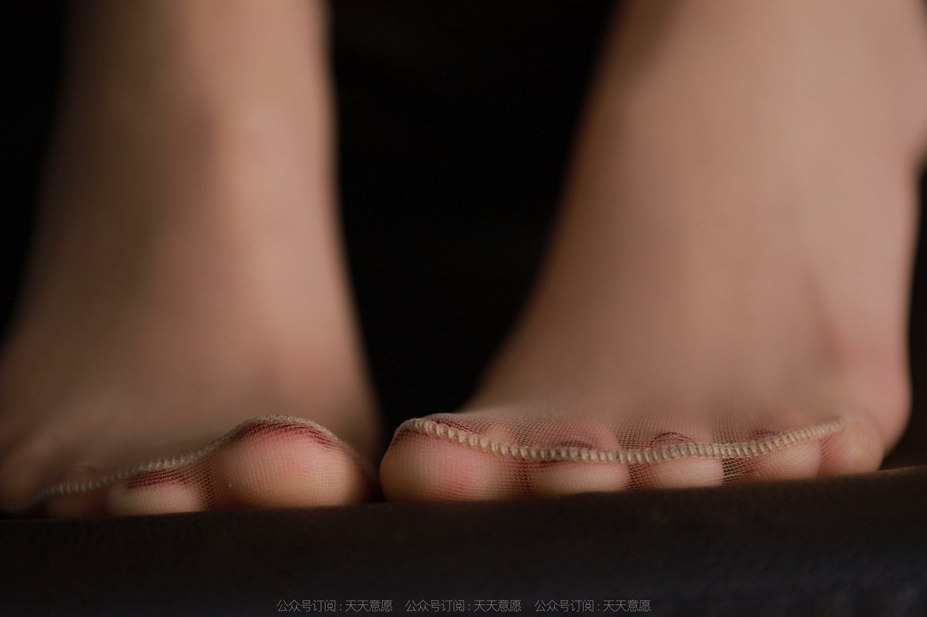 图片[57]-[IESS异思趣向]2022.03.23 丝享家1037：团团《长腿职业装》[92P] – 速更版-美库