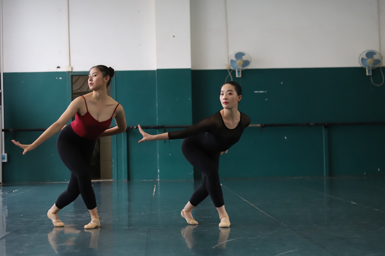 图片[66]-大西瓜爱牙膏-2018 12月活动 模特2（二） 练功服 [213P] – 速更版-美库