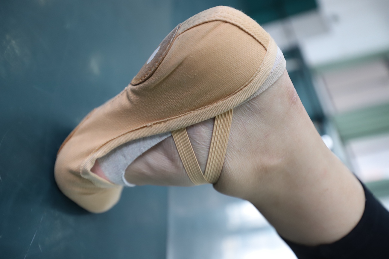 图片[100]-大西瓜爱牙膏-2018 12月活动 模特2（二） 练功服 [213P] – 速更版-美库