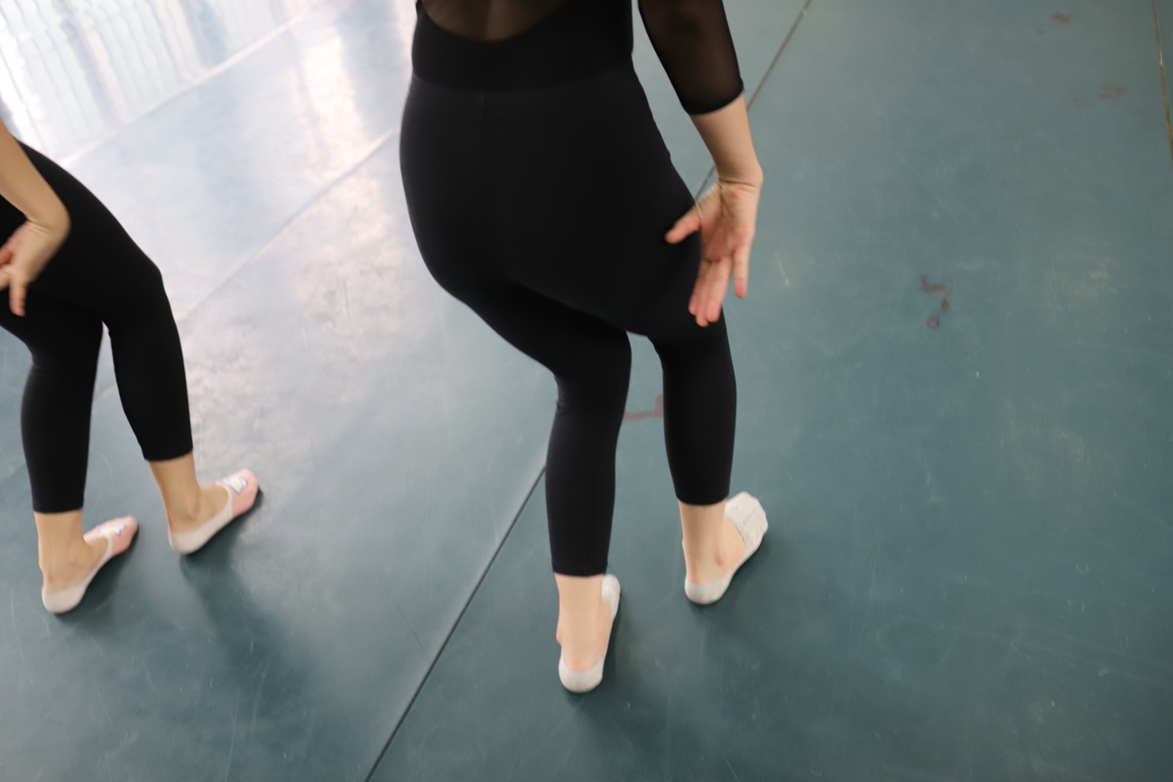 图片[131]-大西瓜爱牙膏-2018 12月活动 模特2（二） 练功服 [213P] – 速更版-美库