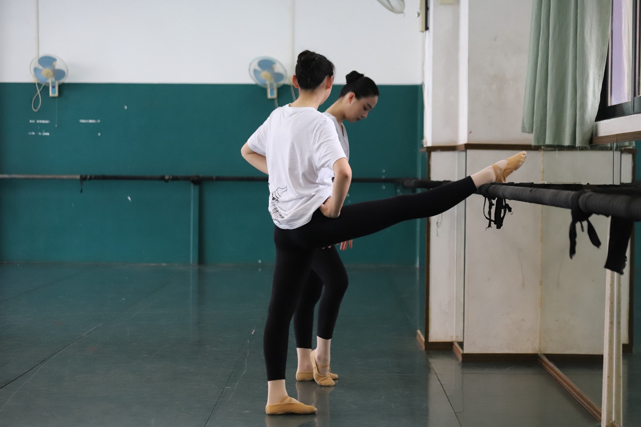 图片[209]-大西瓜爱牙膏-2018 12月活动 模特2（二） 练功服 [213P] – 速更版-美库