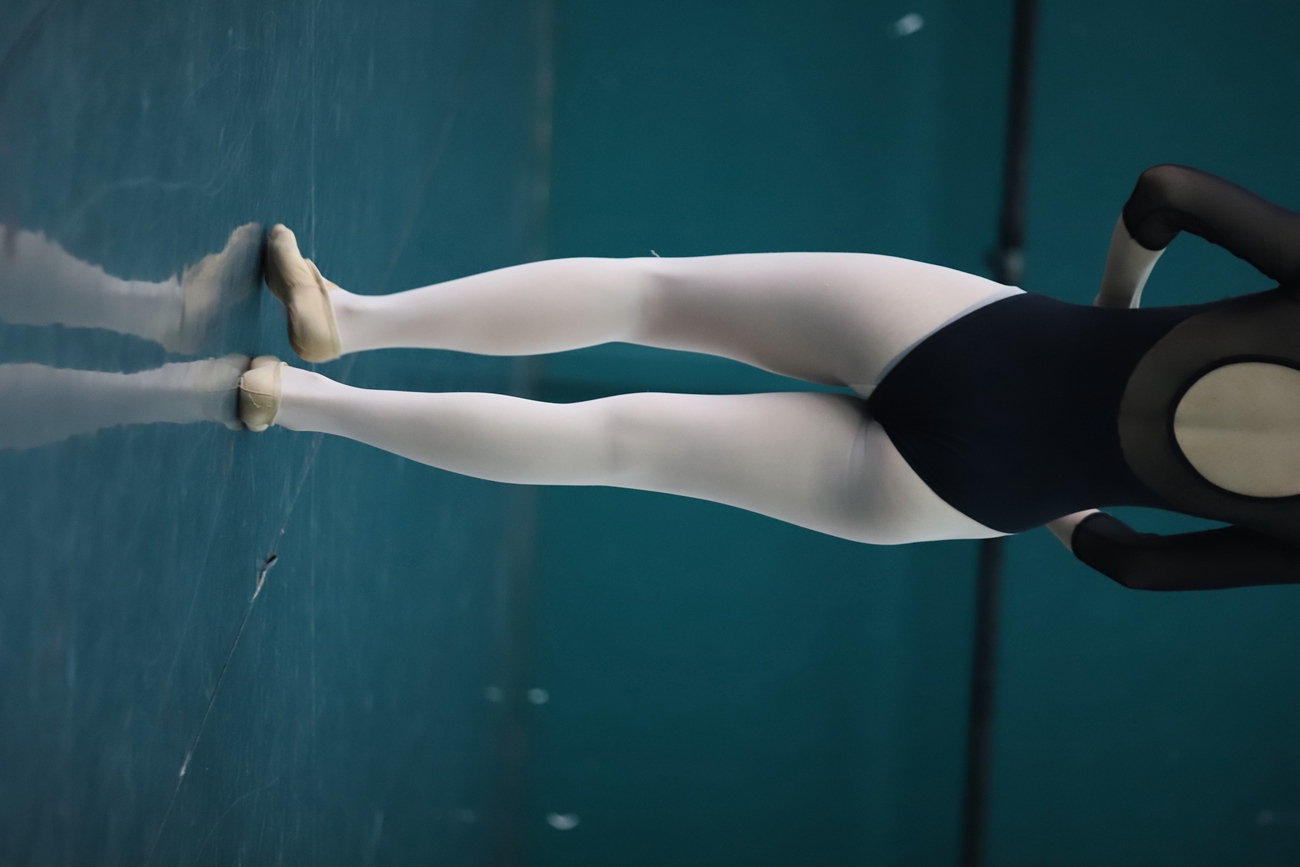 图片[11]-大西瓜爱牙膏-2018 12月活动 模特2（二） 体操服（1） [140P] – 速更版-美库