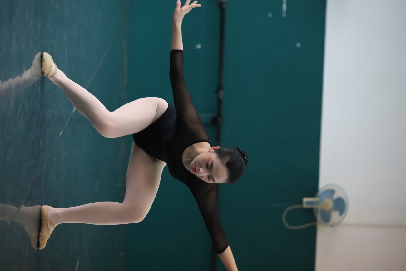 图片[26]-大西瓜爱牙膏-2018 12月活动 模特2（二） 体操服（2） [180P] – 速更版-美库