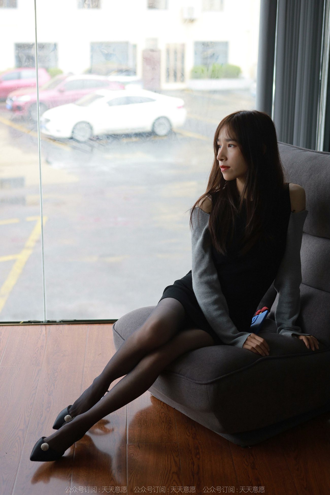 图片[42]-[IESS异思趣向]2022.03.26 丝享家1040：美子《沙发上的黑丝》[97P] – 速更版-美库