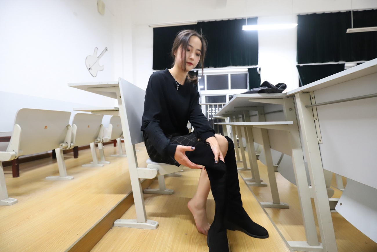 图片[20]-大西瓜爱牙膏-2018 12月活动 模特3（三） 薄丝 （1）[110P] – 速更版-美库